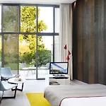 Sezz Hotel