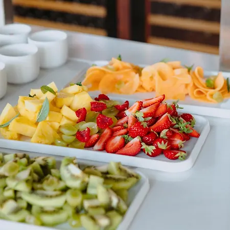 Sezz מלון סן טרופז